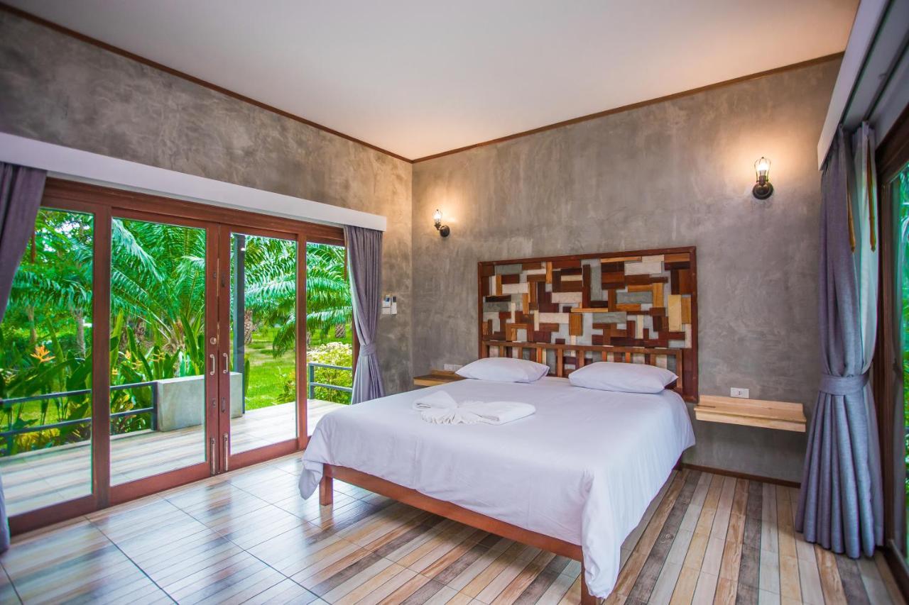 Palm Pran Resort Pran Buri Exterior photo