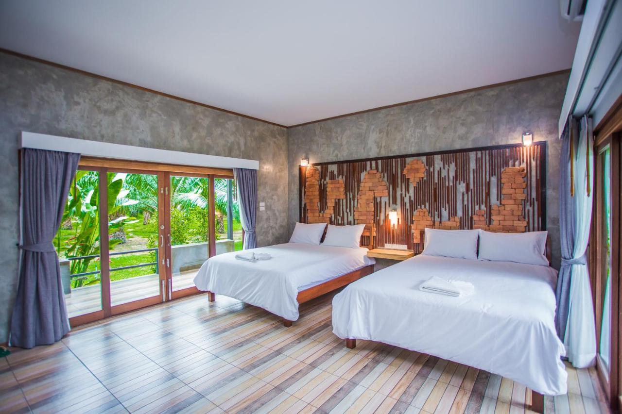 Palm Pran Resort Pran Buri Exterior photo