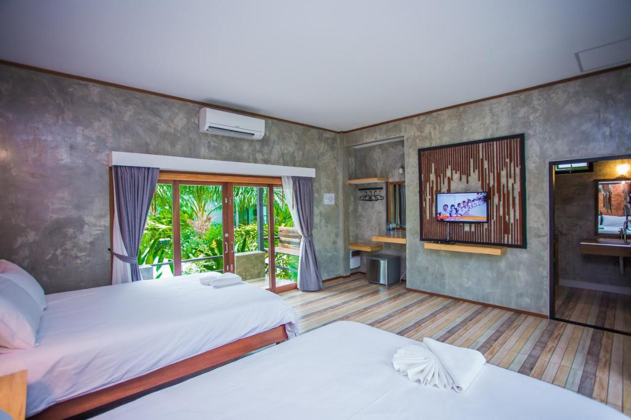 Palm Pran Resort Pran Buri Exterior photo